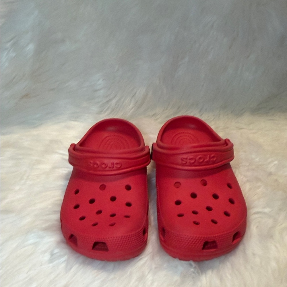 CROCS Varsity Red classic Crocs W9/ M7